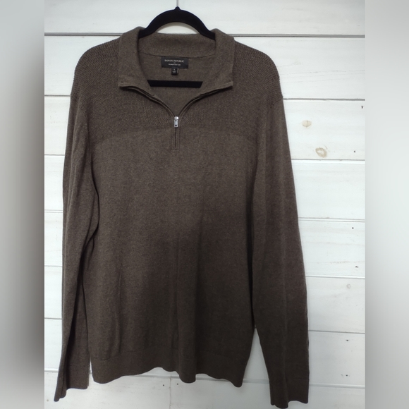 Men’s Banana Republic Factory Sweater - Picture 1 of 4
